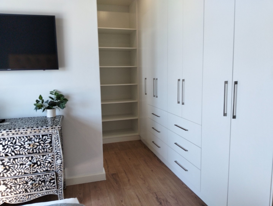 To Let 3 Bedroom Property for Rent in Sandown Western Cape